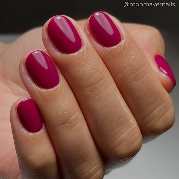 SMALTO CND VINYLUX Tinted Love